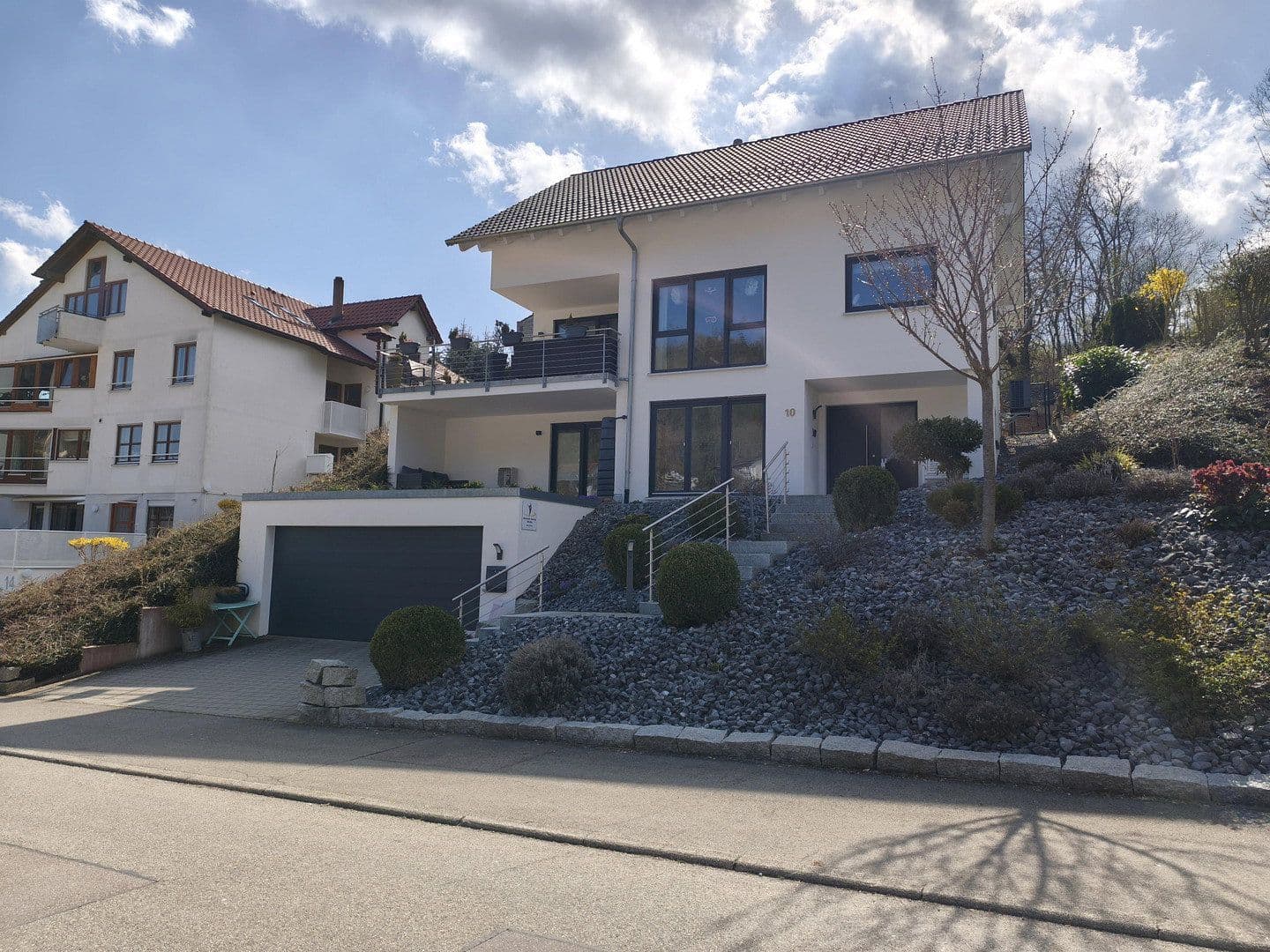 Predaj domu 197 m², pozemek 785 m², Albstadt, Bádensko-Wurttembersko Predaj domu 197 m², pozemek 785 m², Albstadt, Bádensko-Wurttembersko