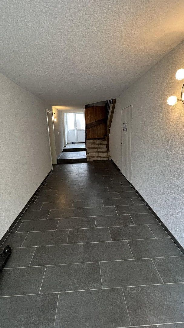 Prenájom bytu 3-izbový 100 m², Hauptstraße, Bad Wildbad, Bádensko-Wurttembersko Prenájom bytu 3-izbový 100 m², Hauptstraße, Bad Wildbad, Bádensko-Wurttembersko