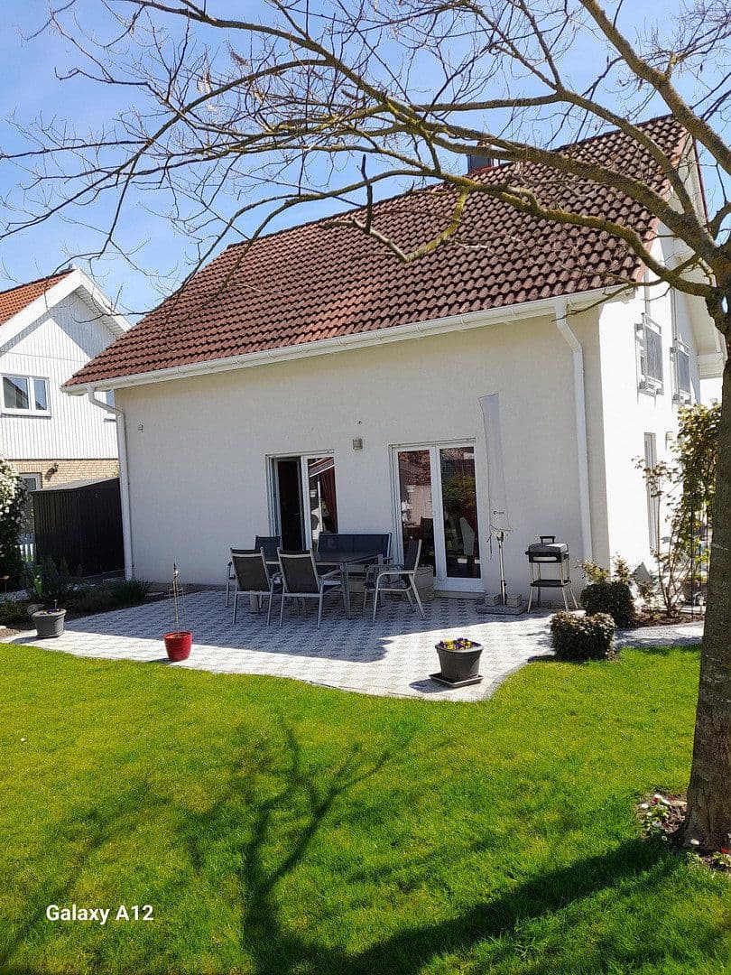 Predaj domu 125 m², pozemek 500 m², Wörth am Rhein, Porýnie-Falcko Predaj domu 125 m², pozemek 500 m², Wörth am Rhein, Porýnie-Falcko