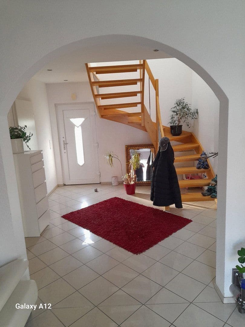 Predaj domu 125 m², pozemek 500 m², Wörth am Rhein, Porýnie-Falcko Predaj domu 125 m², pozemek 500 m², Wörth am Rhein, Porýnie-Falcko