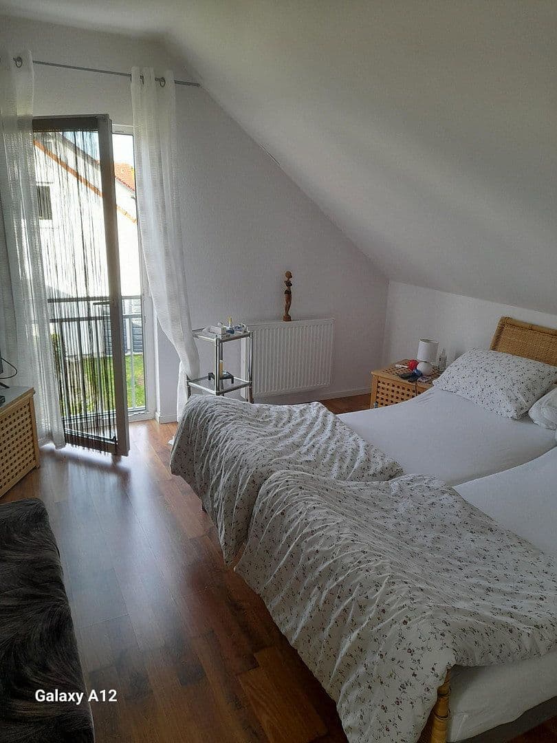 Predaj domu 125 m², pozemek 500 m², Wörth am Rhein, Porýnie-Falcko Predaj domu 125 m², pozemek 500 m², Wörth am Rhein, Porýnie-Falcko