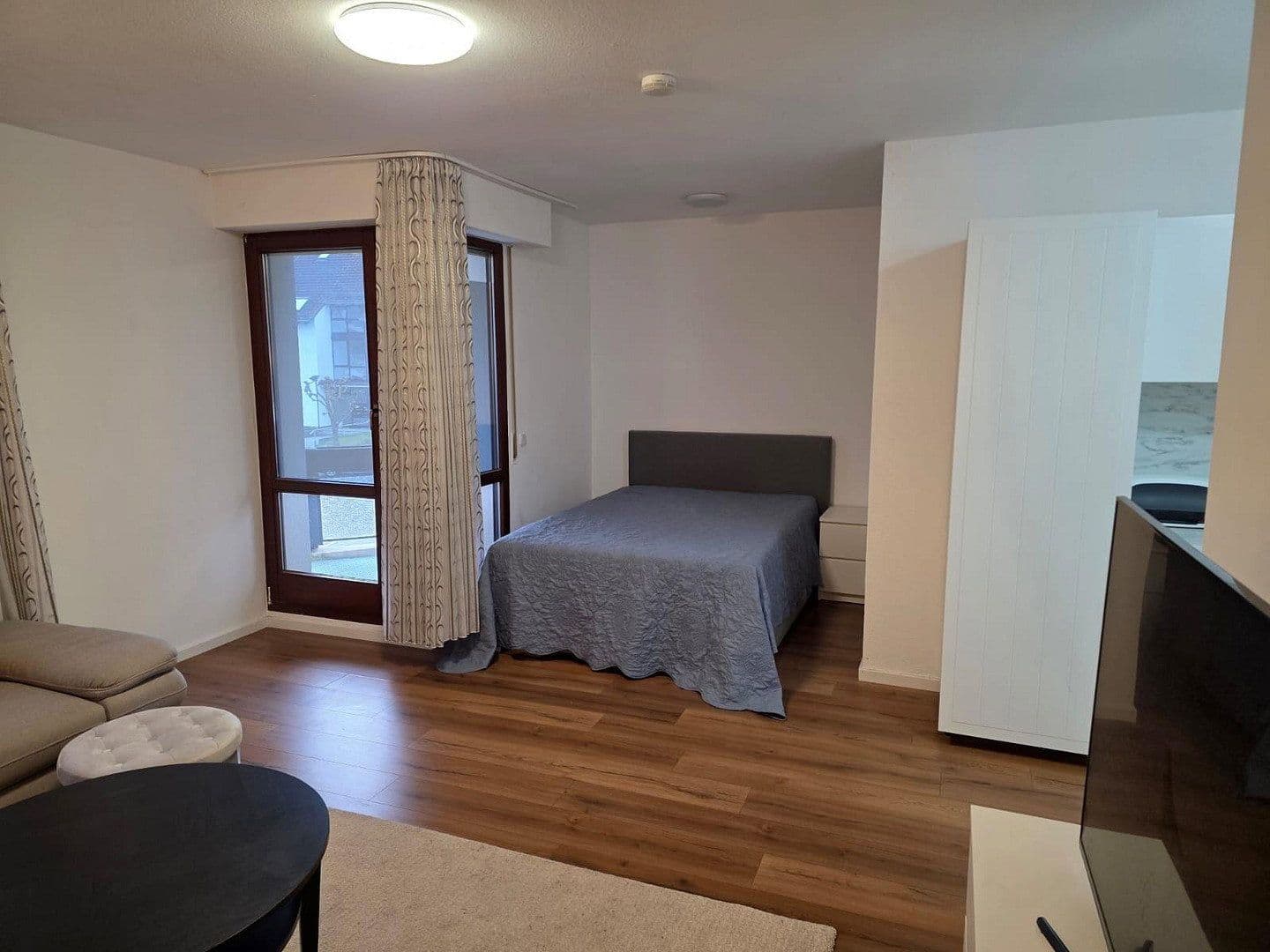 Prenájom bytu 1-izbový 39 m², Taunusstraße 7, Kelkheim (Taunus), Hesensko Prenájom bytu 1-izbový 39 m², Taunusstraße 7, Kelkheim (Taunus), Hesensko