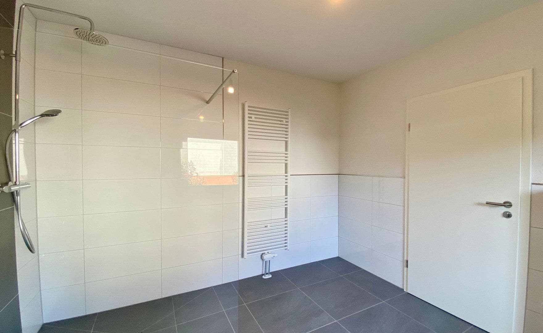 Prenájom bytu 4-izbový 105 m², Püttlingen, Sársko Prenájom bytu 4-izbový 105 m², Püttlingen, Sársko