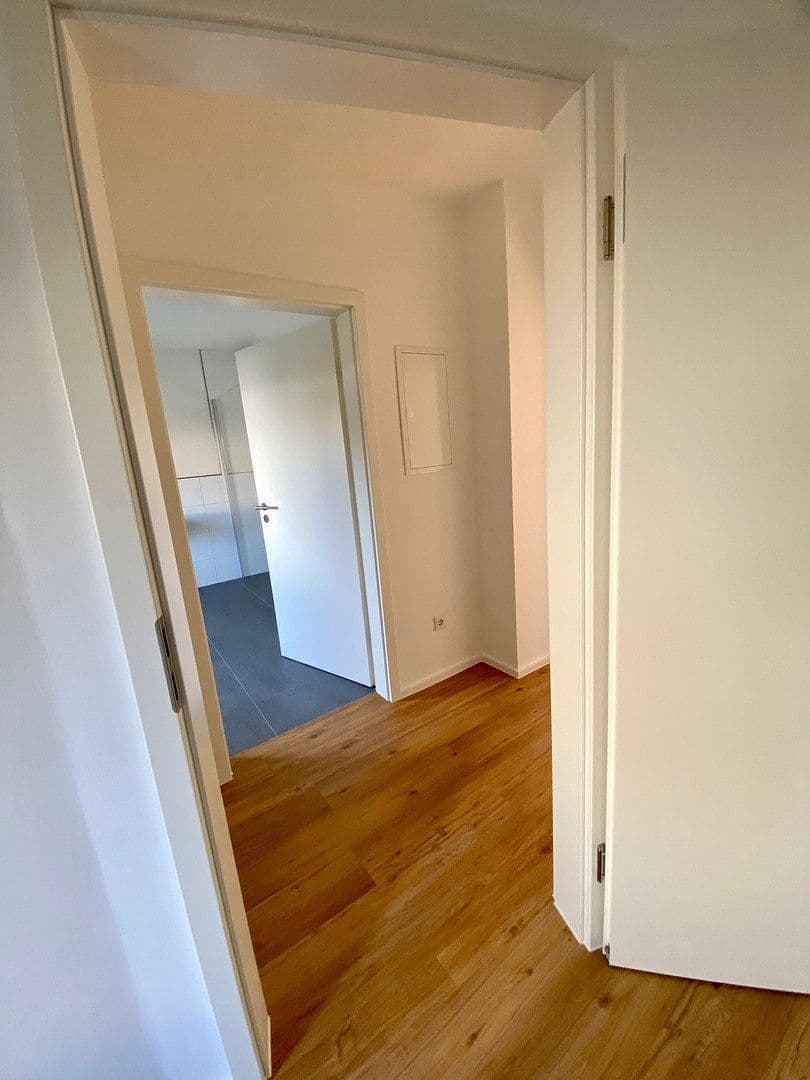 Prenájom bytu 4-izbový 105 m², Püttlingen, Sársko Prenájom bytu 4-izbový 105 m², Püttlingen, Sársko