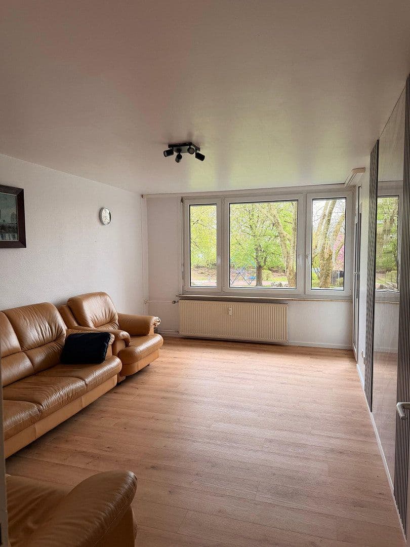 Prenájom bytu 4-izbový 94 m², Moldaustr.8, Ludwigsburg, Bádensko-Wurttembersko Prenájom bytu 4-izbový 94 m², Moldaustr.8, Ludwigsburg, Bádensko-Wurttembersko