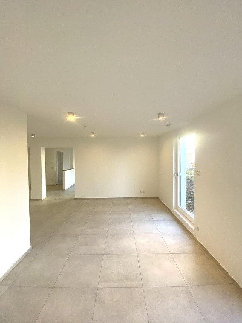 Predaj bytu 3-izbový 88 m², Haar, Bavorsko Predaj bytu 3-izbový 88 m², Haar, Bavorsko