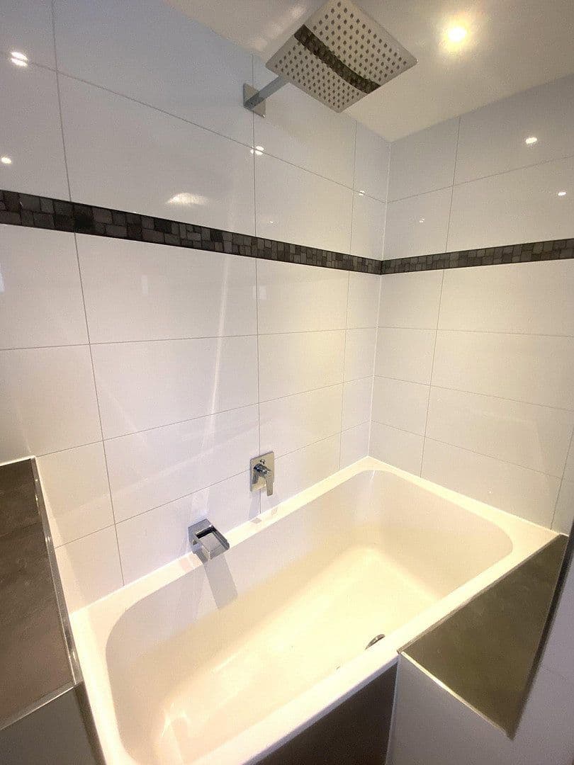 Predaj bytu 3-izbový 88 m², Haar, Bavorsko Predaj bytu 3-izbový 88 m², Haar, Bavorsko