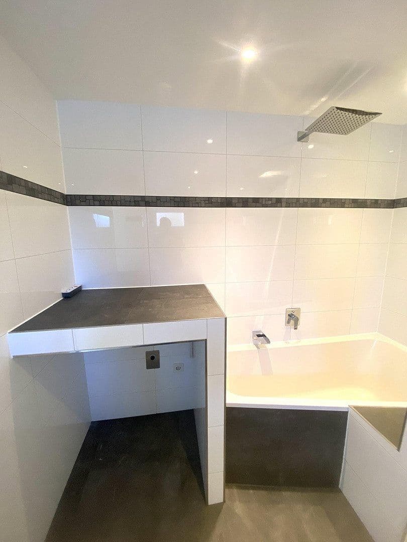 Predaj bytu 3-izbový 88 m², Haar, Bavorsko Predaj bytu 3-izbový 88 m², Haar, Bavorsko