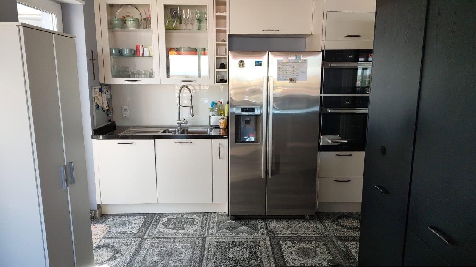 Predaj bytu 4-izbový 128 m², Bad Dürkheim, Porýnie-Falcko Predaj bytu 4-izbový 128 m², Bad Dürkheim, Porýnie-Falcko