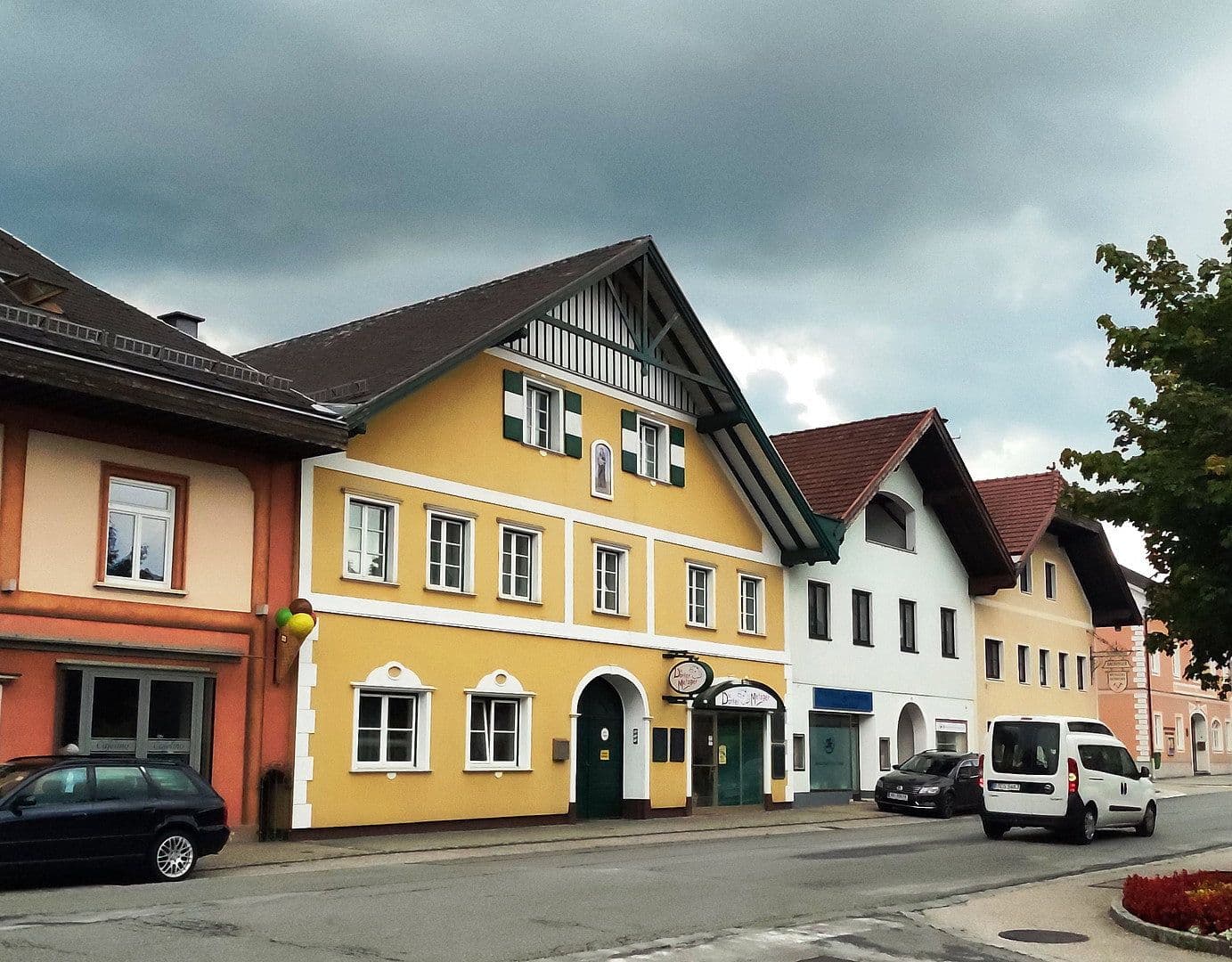 Predaj domu 390 m², pozemek 950 m², Hauptstraße 75, Frankenmarkt, Horné Rakúsko Predaj domu 390 m², pozemek 950 m², Hauptstraße 75, Frankenmarkt, Horné Rakúsko