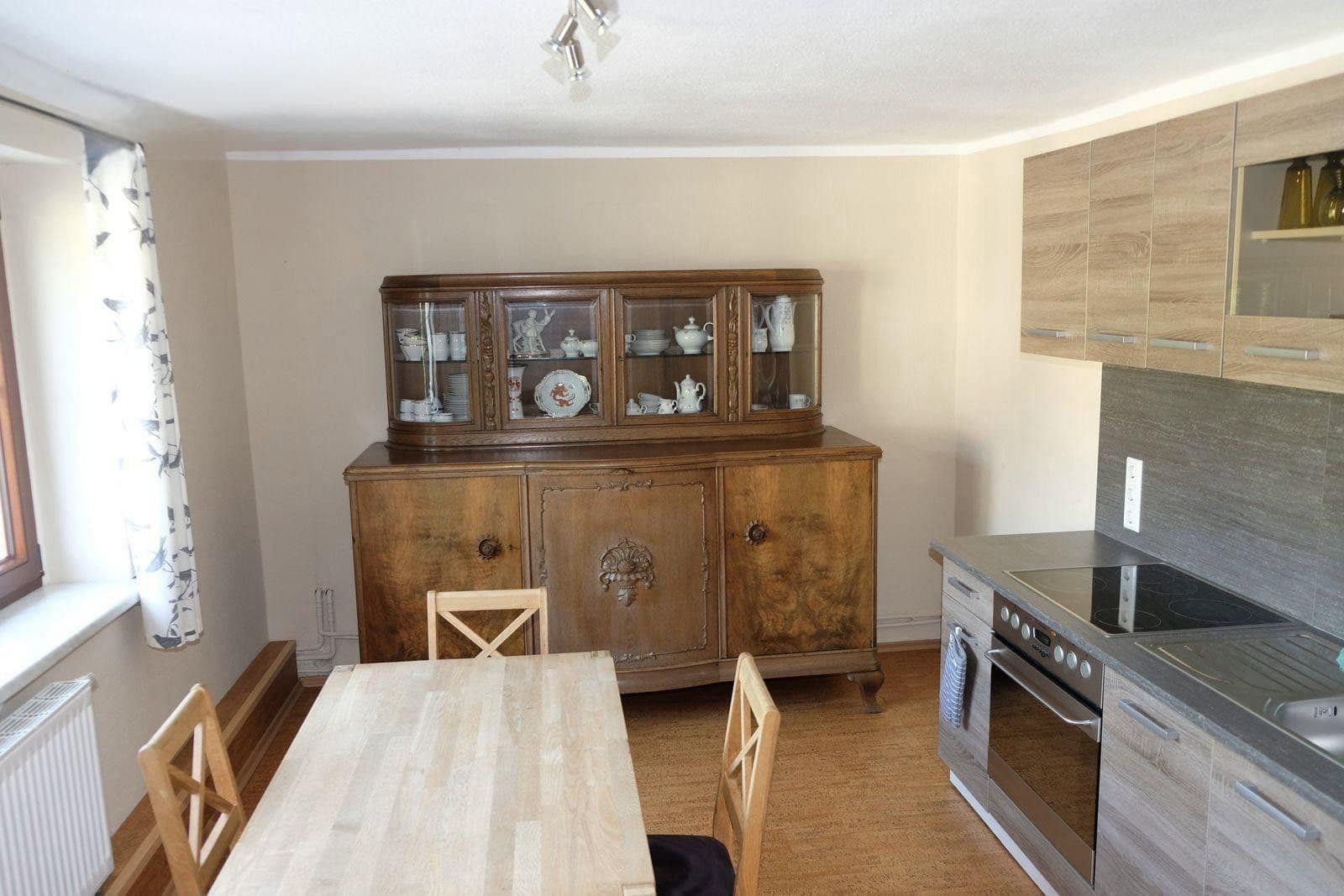 Predaj domu 242 m², pozemek 3.066 m², Claußnitz, Sasko Predaj domu 242 m², pozemek 3.066 m², Claußnitz, Sasko