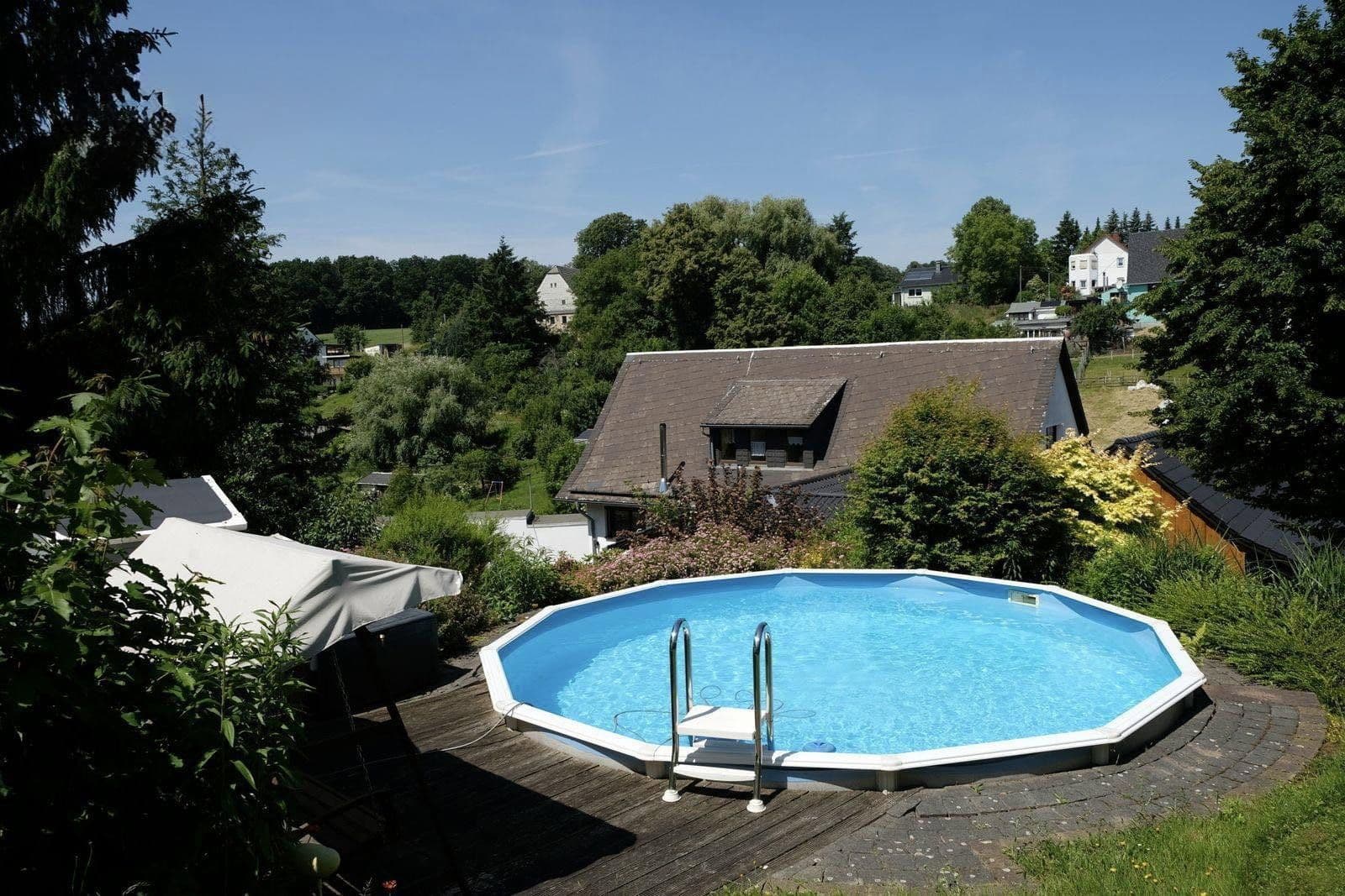 Predaj domu 242 m², pozemek 3.066 m², Claußnitz, Sasko Predaj domu 242 m², pozemek 3.066 m², Claußnitz, Sasko