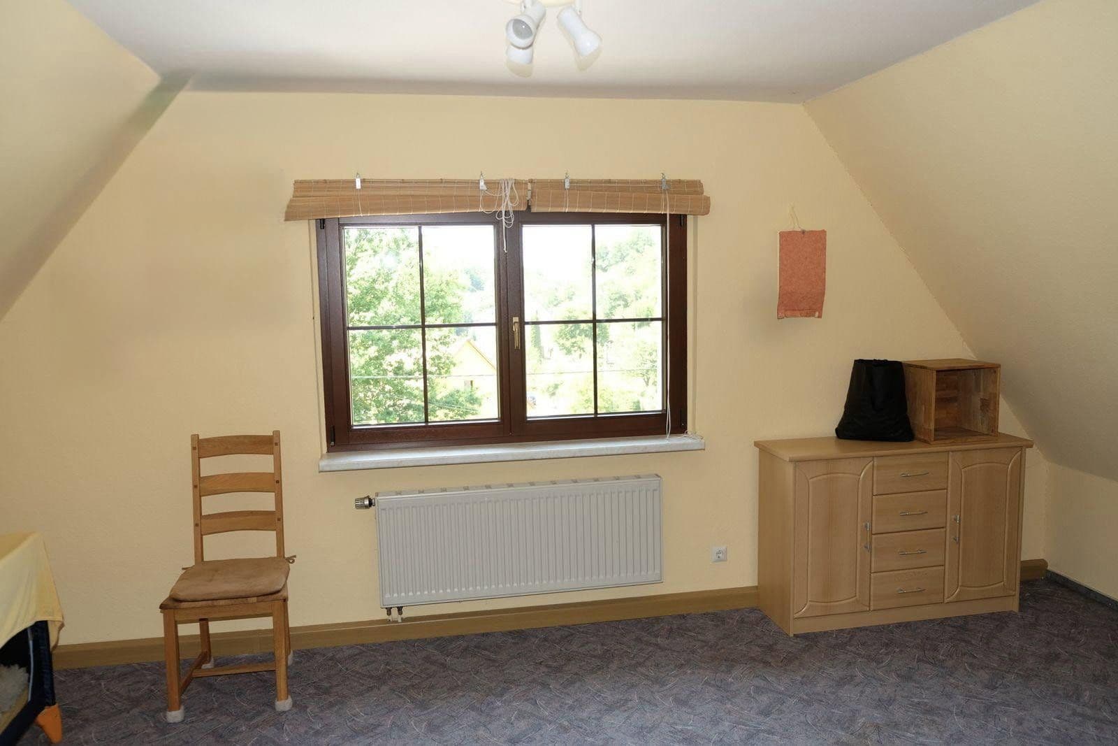 Predaj domu 242 m², pozemek 3.066 m², Claußnitz, Sasko Predaj domu 242 m², pozemek 3.066 m², Claußnitz, Sasko