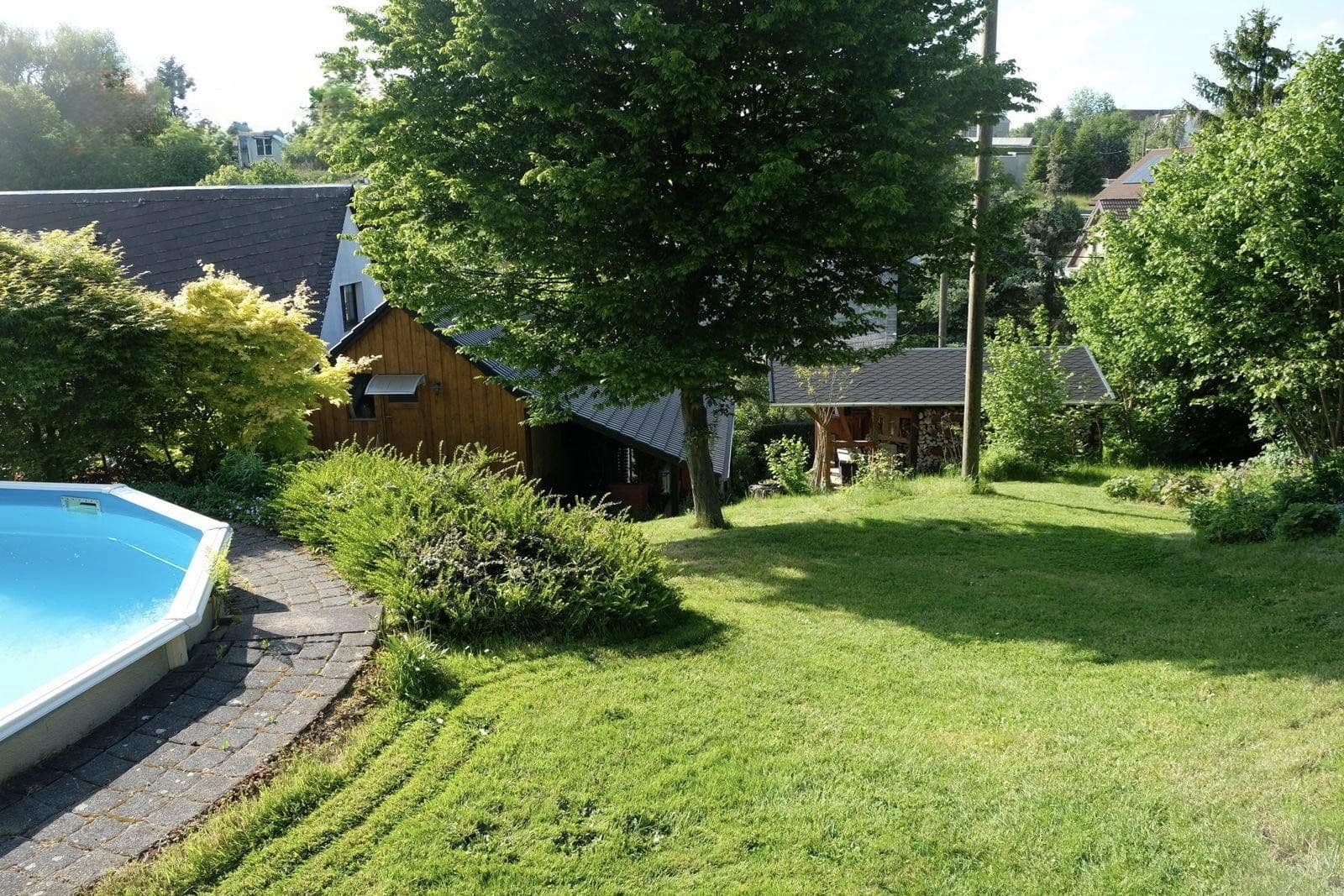 Predaj domu 242 m², pozemek 3.066 m², Claußnitz, Sasko Predaj domu 242 m², pozemek 3.066 m², Claußnitz, Sasko