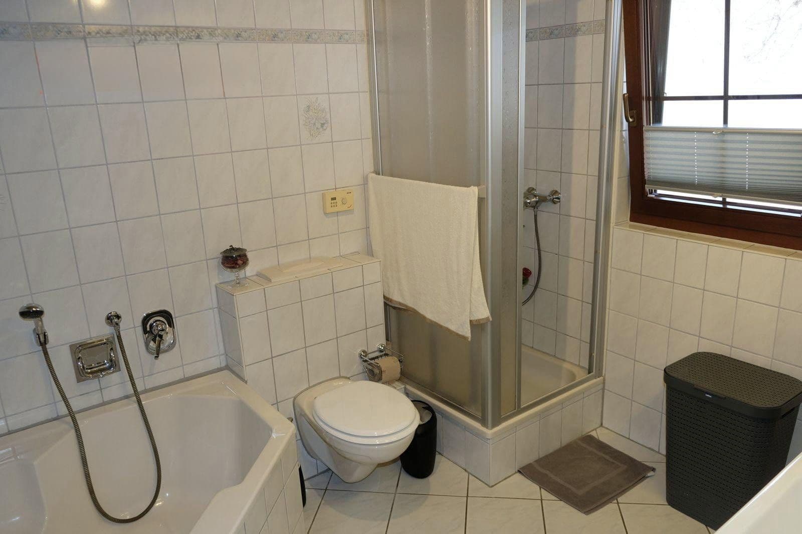 Predaj domu 242 m², pozemek 3.066 m², Claußnitz, Sasko Predaj domu 242 m², pozemek 3.066 m², Claußnitz, Sasko