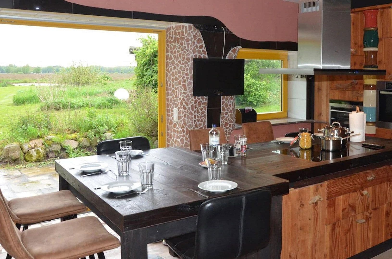 Predaj domu 241 m², pozemek 10.400 m², Klein Offenseth-Sparrieshoop, Šlezvicko-Holštajnsko Predaj domu 241 m², pozemek 10.400 m², Klein Offenseth-Sparrieshoop, Šlezvicko-Holštajnsko