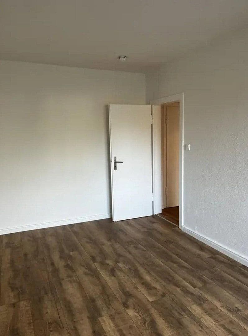 Prenájom bytu 2-izbový 44 m², Arnoldstraße 45, Mülheim an der Ruhr, Severné Porýnie - Westfálsko Prenájom bytu 2-izbový 44 m², Arnoldstraße 45, Mülheim an der Ruhr, Severné Porýnie - Westfálsko