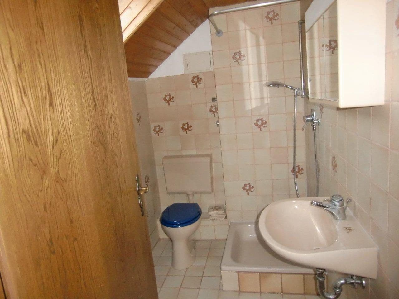 Predaj domu 160 m², pozemek 263 m², Bergstr. 4a, Pfinztal, Bádensko-Wurttembersko Predaj domu 160 m², pozemek 263 m², Bergstr. 4a, Pfinztal, Bádensko-Wurttembersko