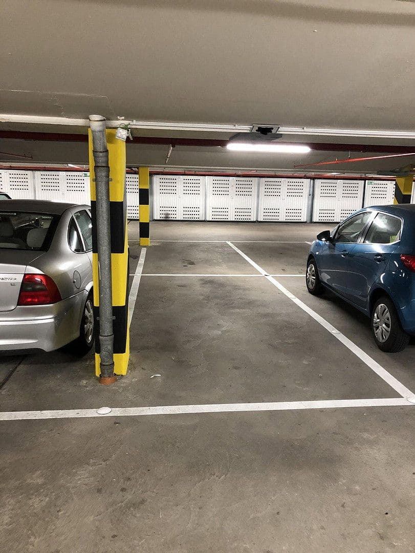 Prenájom garáže 12 m², Elsa-Brändström-Straße 1-7, Mainz, Porýnie-Falcko Prenájom garáže 12 m², Elsa-Brändström-Straße 1-7, Mainz, Porýnie-Falcko