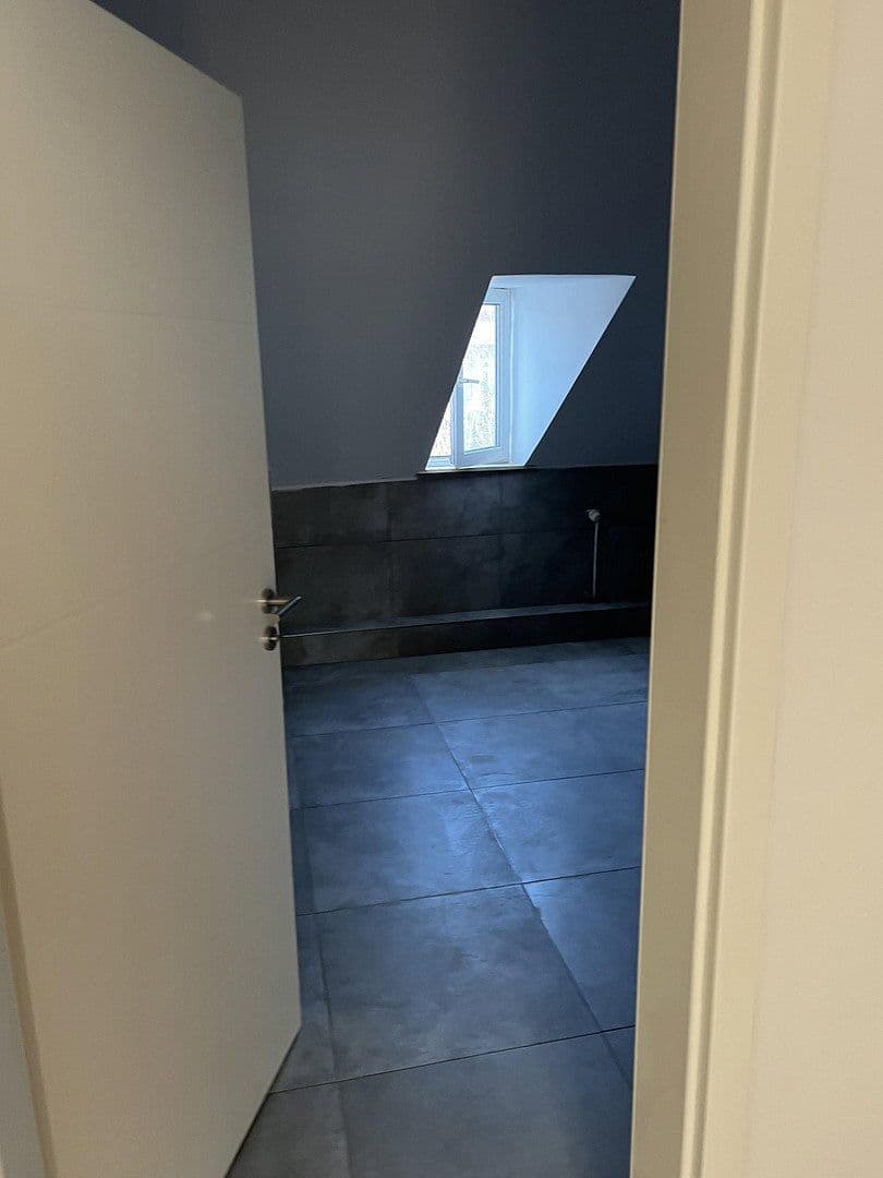 Prenájom bytu 2-izbový 60 m², Schulenburger Landstr 55, Hannover, Dolné Sasko Prenájom bytu 2-izbový 60 m², Schulenburger Landstr 55, Hannover, Dolné Sasko