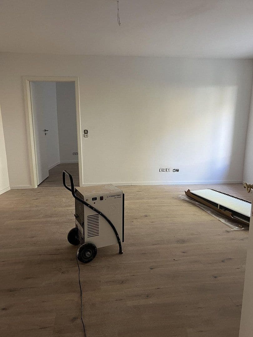 Prenájom bytu 2-izbový 60 m², Schulenburger Landstr 55, Hannover, Dolné Sasko Prenájom bytu 2-izbový 60 m², Schulenburger Landstr 55, Hannover, Dolné Sasko