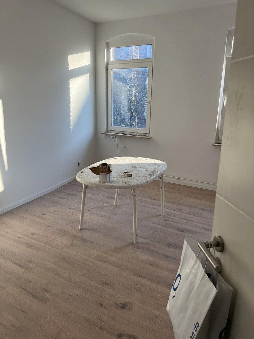 Prenájom bytu 2-izbový 60 m², Schulenburger Landstr 55, Hannover, Dolné Sasko Prenájom bytu 2-izbový 60 m², Schulenburger Landstr 55, Hannover, Dolné Sasko