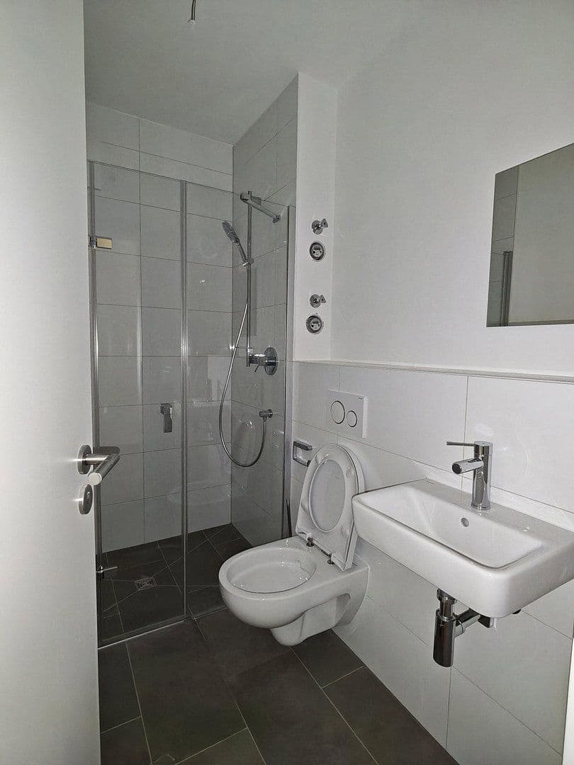 Prenájom bytu 4-izbový 93 m², Donnersbergring 4, Darmstadt, Hesensko Prenájom bytu 4-izbový 93 m², Donnersbergring 4, Darmstadt, Hesensko