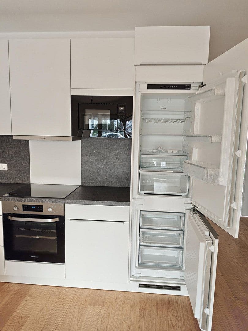 Prenájom bytu 4-izbový 93 m², Donnersbergring 4, Darmstadt, Hesensko Prenájom bytu 4-izbový 93 m², Donnersbergring 4, Darmstadt, Hesensko