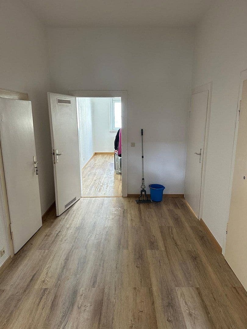 Prenájom bytu 3-izbový 100 m², Straße der Glasmacher 4, Weißwasser/O.L. - Běła Woda, Sasko Prenájom bytu 3-izbový 100 m², Straße der Glasmacher 4, Weißwasser/O.L. - Běła Woda, Sasko