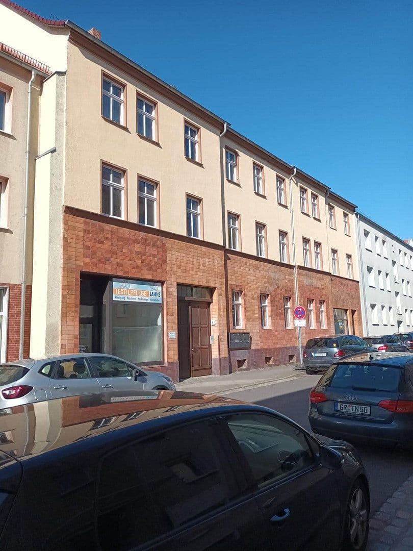 Prenájom bytu 3-izbový 100 m², Straße der Glasmacher 4, Weißwasser/O.L. - Běła Woda, Sasko Prenájom bytu 3-izbový 100 m², Straße der Glasmacher 4, Weißwasser/O.L. - Běła Woda, Sasko