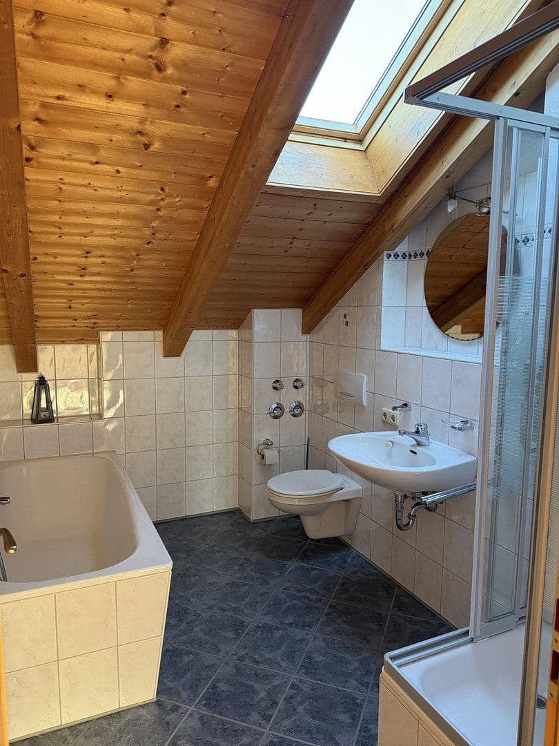 Predaj bytu 2-izbový 64 m², Höslwang, Bavorsko Predaj bytu 2-izbový 64 m², Höslwang, Bavorsko