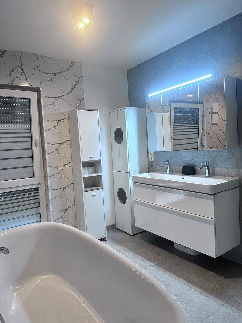 Predaj domu 160 m², pozemek 700 m², Taucha, Sasko Predaj domu 160 m², pozemek 700 m², Taucha, Sasko