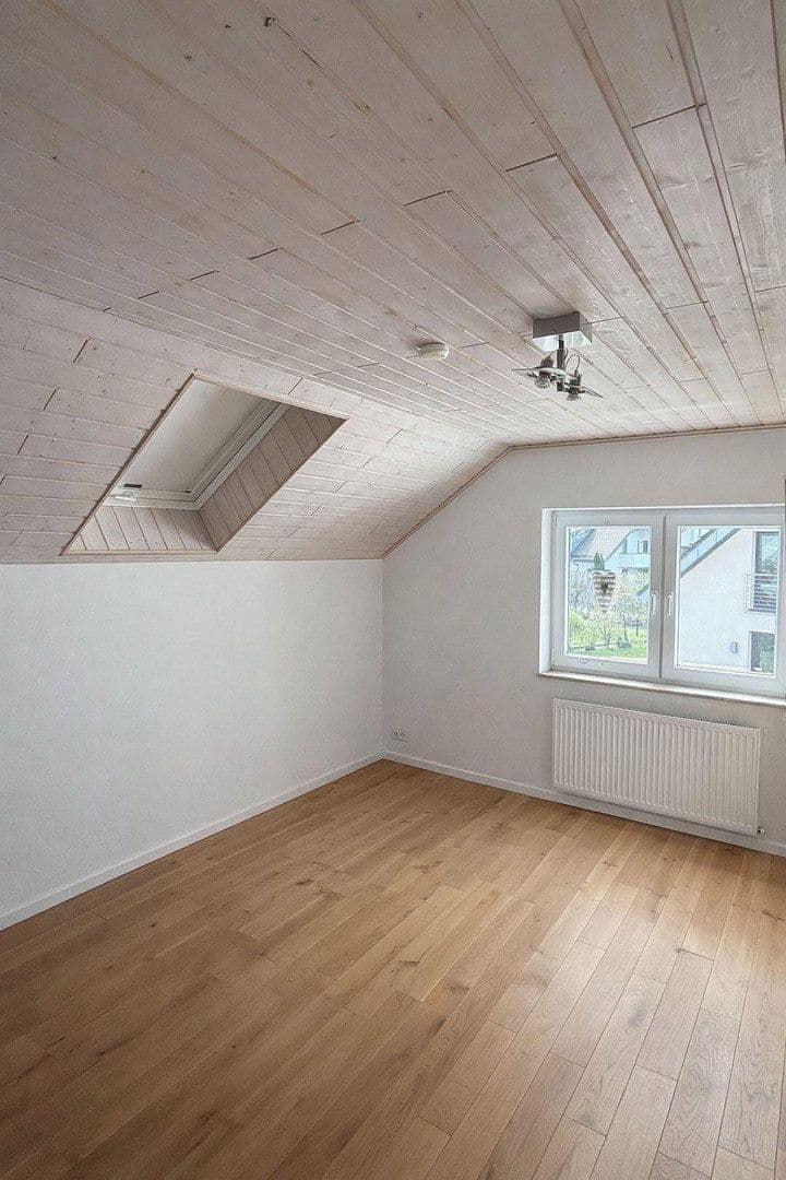 Predaj domu 205 m², pozemek 450 m², Rodgau, Hesensko Predaj domu 205 m², pozemek 450 m², Rodgau, Hesensko