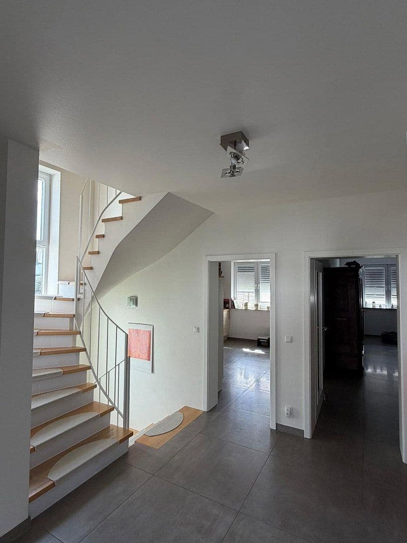 Predaj domu 205 m², pozemek 450 m², Rodgau, Hesensko Predaj domu 205 m², pozemek 450 m², Rodgau, Hesensko