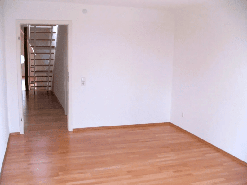 Prenájom bytu 5-izbový 125 m², Fuggerstr. 34, Waiblingen, Bádensko-Wurttembersko Prenájom bytu 5-izbový 125 m², Fuggerstr. 34, Waiblingen, Bádensko-Wurttembersko