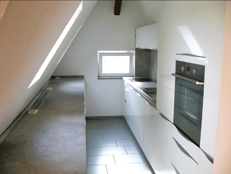 Prenájom bytu 5-izbový 125 m², Fuggerstr. 34, Waiblingen, Bádensko-Wurttembersko Prenájom bytu 5-izbový 125 m², Fuggerstr. 34, Waiblingen, Bádensko-Wurttembersko