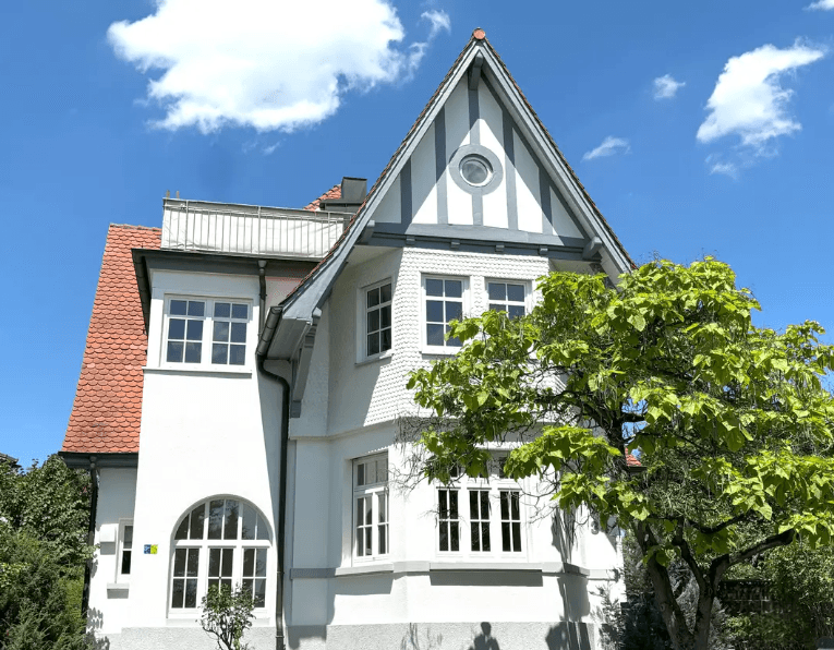 Prenájom bytu 5-izbový 125 m², Fuggerstr. 34, Waiblingen, Bádensko-Wurttembersko Prenájom bytu 5-izbový 125 m², Fuggerstr. 34, Waiblingen, Bádensko-Wurttembersko