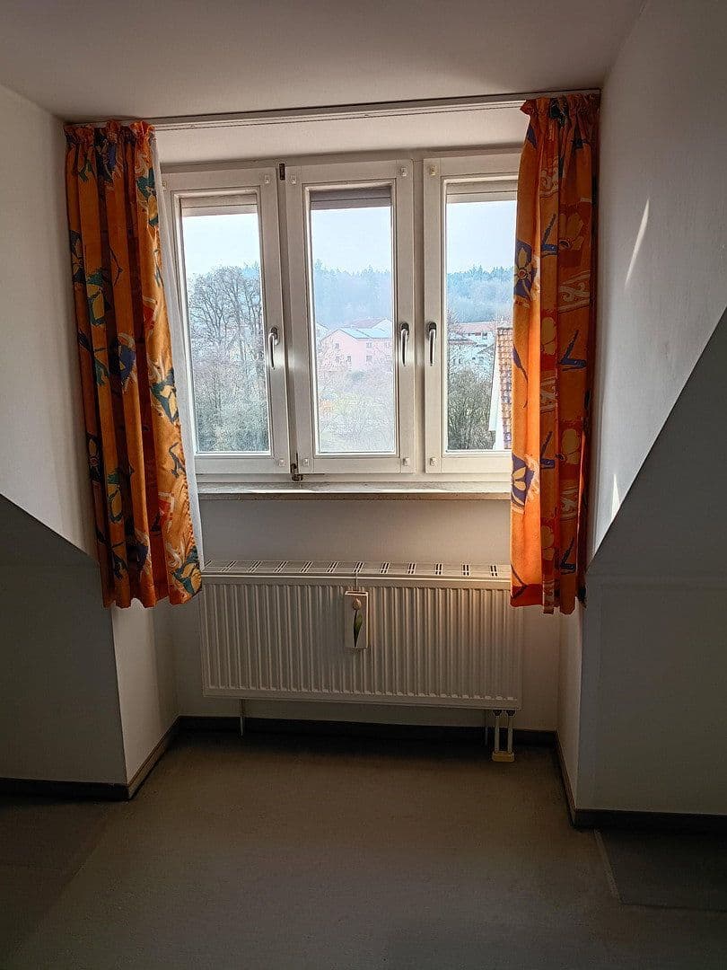 Predaj domu 146 m², pozemek 160 m², Alte Poststraße 27, Hohenkammer, Bavorsko Predaj domu 146 m², pozemek 160 m², Alte Poststraße 27, Hohenkammer, Bavorsko
