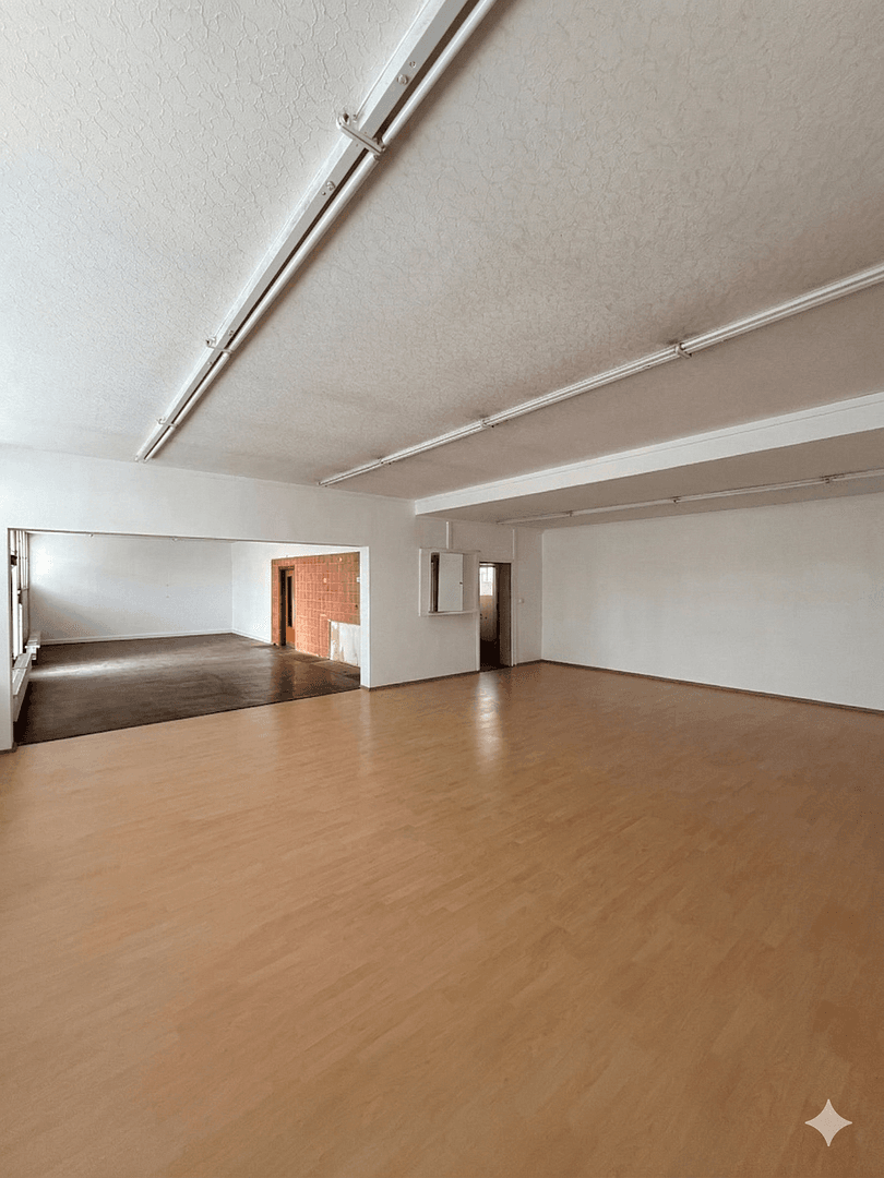 Prenájom kancelárie 280 m², Bahnhofstraße 15, Walkenried, Dolné Sasko Prenájom kancelárie 280 m², Bahnhofstraße 15, Walkenried, Dolné Sasko