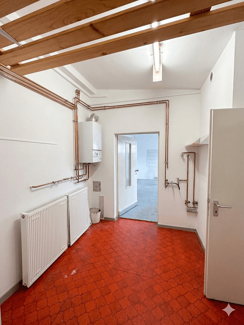 Prenájom kancelárie 280 m², Bahnhofstraße 15, Walkenried, Dolné Sasko Prenájom kancelárie 280 m², Bahnhofstraße 15, Walkenried, Dolné Sasko