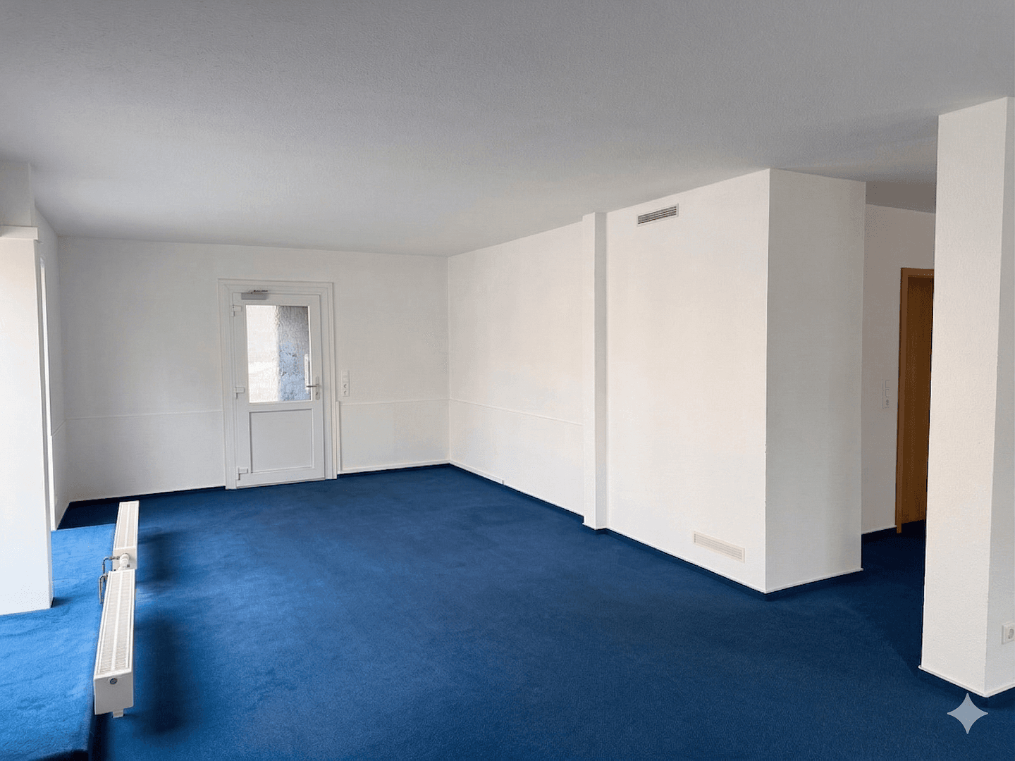 Prenájom kancelárie 280 m², Bahnhofstraße 15, Walkenried, Dolné Sasko Prenájom kancelárie 280 m², Bahnhofstraße 15, Walkenried, Dolné Sasko