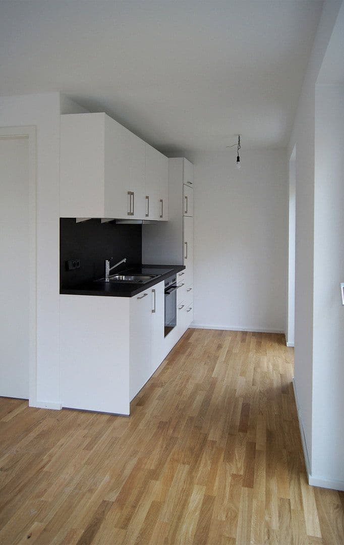 Prenájom bytu 2-izbový 69 m², Richard-Tauber-Straße 3, München, Bavorsko Prenájom bytu 2-izbový 69 m², Richard-Tauber-Straße 3, München, Bavorsko
