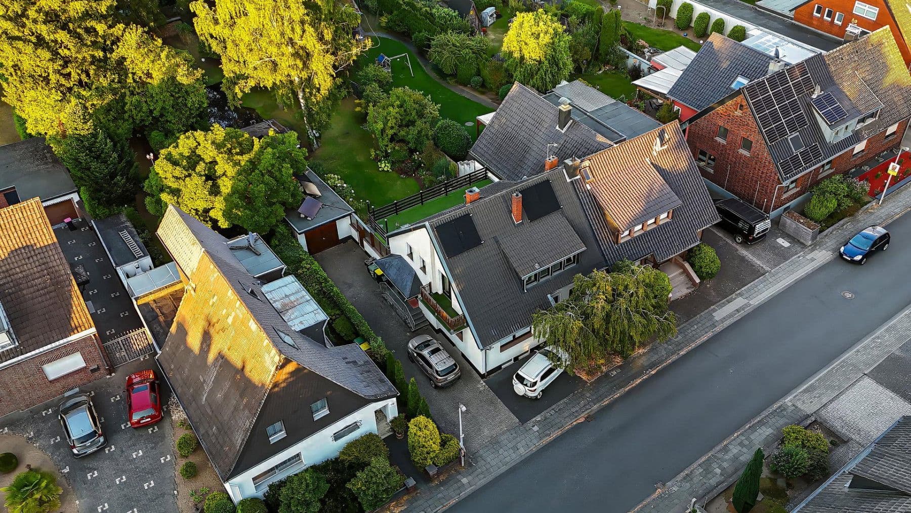 Predaj domu 144 m², pozemek 870 m², Josef-Steins-Straße 72, Dormagen, Severné Porýnie - Westfálsko Predaj domu 144 m², pozemek 870 m², Josef-Steins-Straße 72, Dormagen, Severné Porýnie - Westfálsko