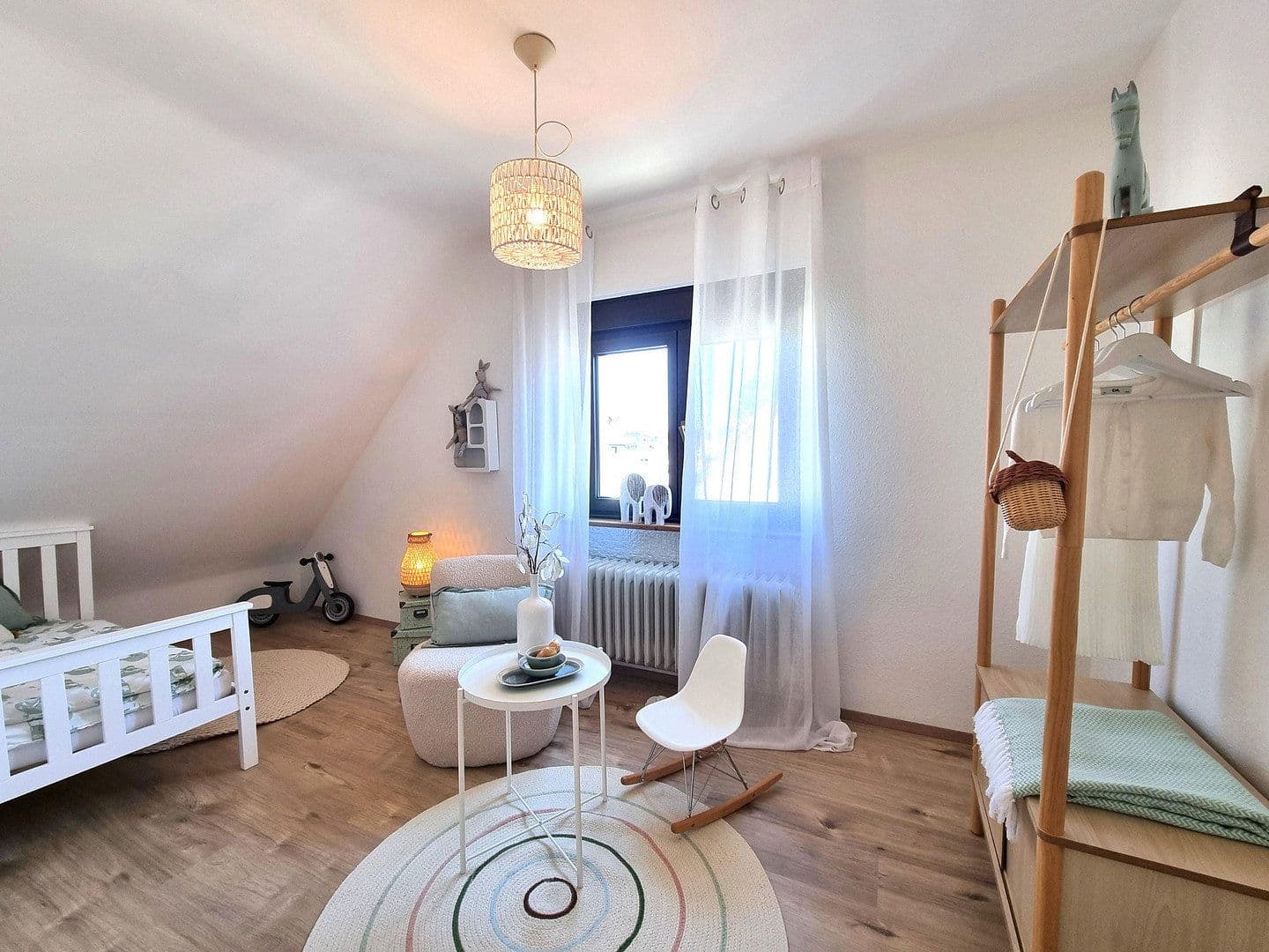 Predaj bytu 5-izbový 125 m², Lessingstr. 23, Singen (Hohentwiel), Bádensko-Wurttembersko Predaj bytu 5-izbový 125 m², Lessingstr. 23, Singen (Hohentwiel), Bádensko-Wurttembersko