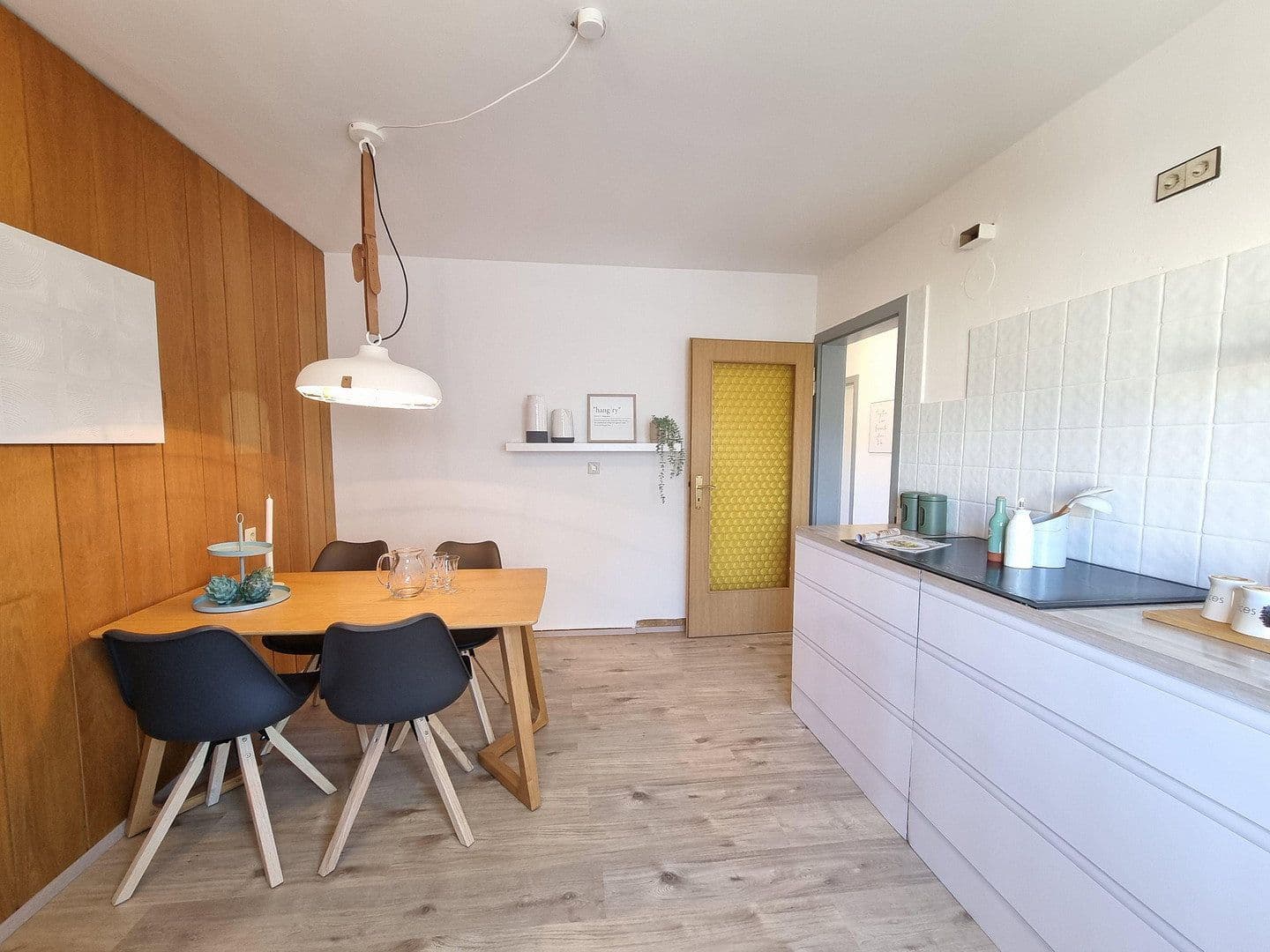 Predaj bytu 5-izbový 125 m², Lessingstr. 23, Singen (Hohentwiel), Bádensko-Wurttembersko Predaj bytu 5-izbový 125 m², Lessingstr. 23, Singen (Hohentwiel), Bádensko-Wurttembersko