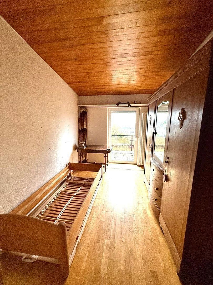 Predaj domu 140 m², pozemek 259 m², Rostocker Straße 20, Saarbrücken, Sársko Predaj domu 140 m², pozemek 259 m², Rostocker Straße 20, Saarbrücken, Sársko