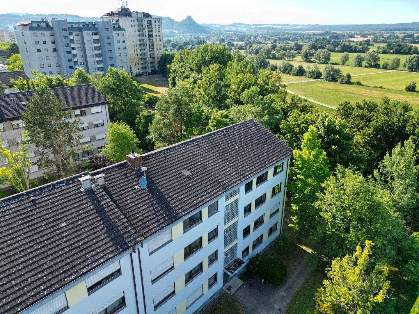 Predaj bytu 4-izbový 100 m², Blauenstraße 17, Singen (Hohentwiel), Bádensko-Wurttembersko Predaj bytu 4-izbový 100 m², Blauenstraße 17, Singen (Hohentwiel), Bádensko-Wurttembersko