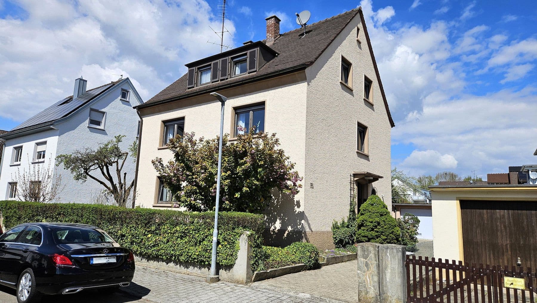 Predaj bytu 3-izbový 69 m², Lessingstraße 23, Singen (Hohentwiel), Bádensko-Wurttembersko Predaj bytu 3-izbový 69 m², Lessingstraße 23, Singen (Hohentwiel), Bádensko-Wurttembersko