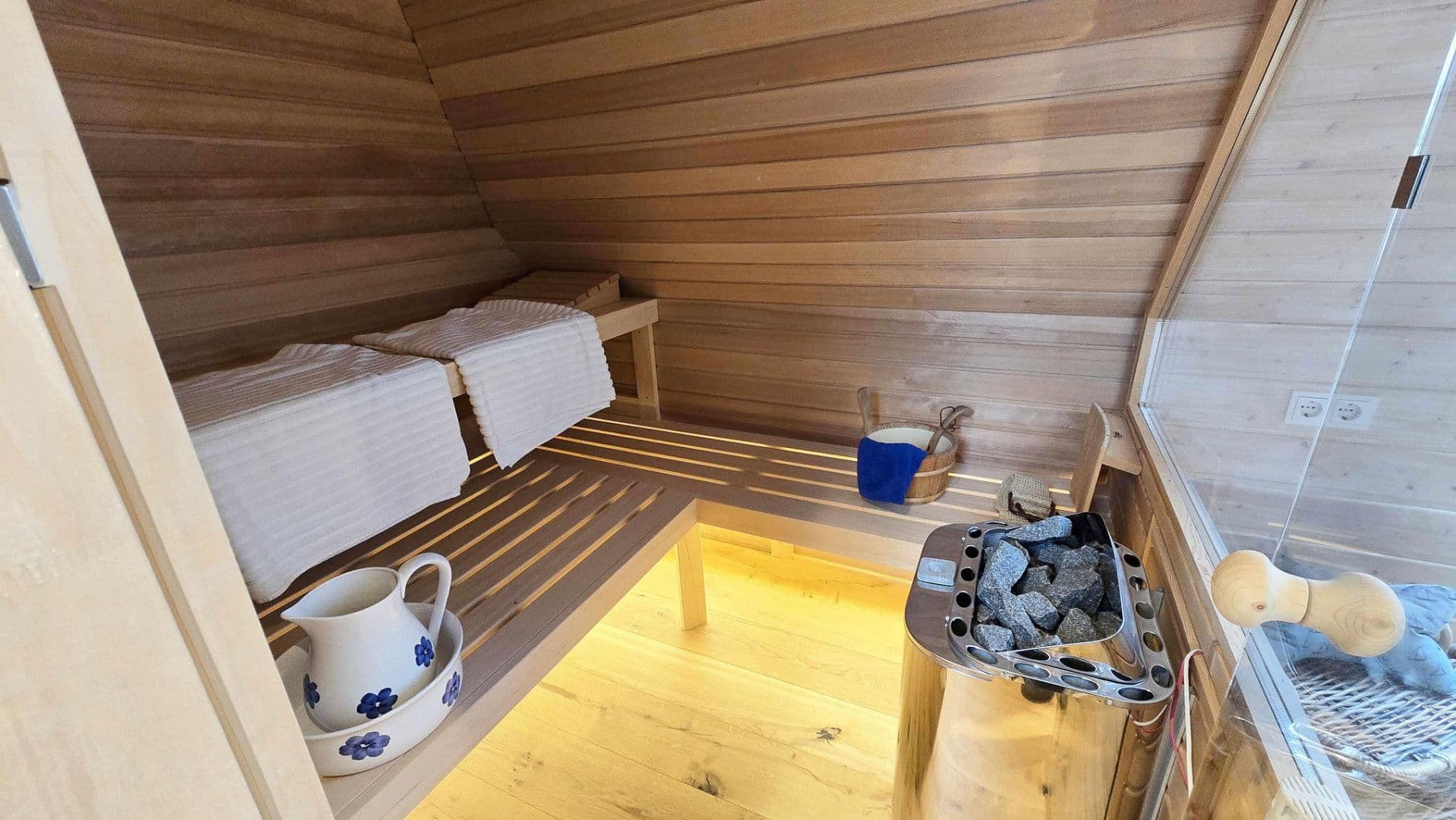 Predaj domu 168 m², pozemek 370 m², Hamburg, Hamburg Predaj domu 168 m², pozemek 370 m², Hamburg, Hamburg