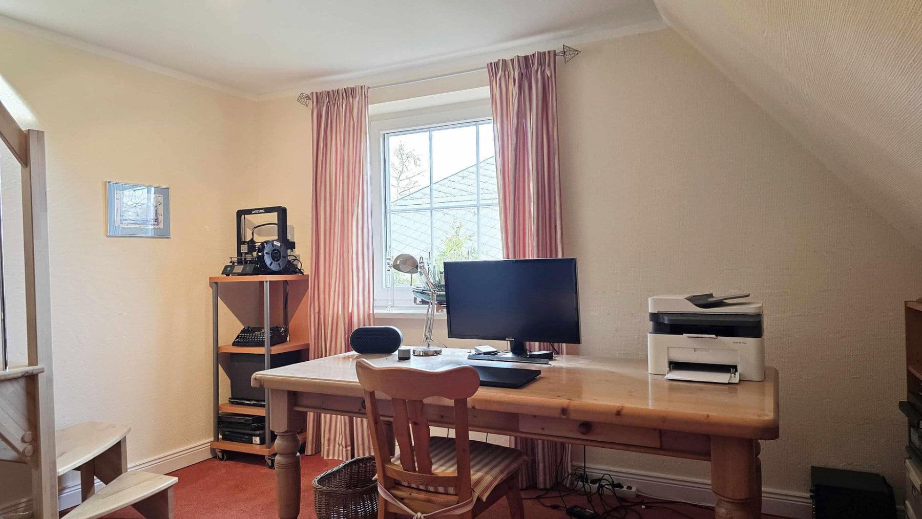 Predaj domu 168 m², pozemek 370 m², Hamburg, Hamburg Predaj domu 168 m², pozemek 370 m², Hamburg, Hamburg